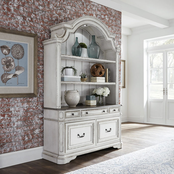 Magnolia Manor 3 Piece Desk & Hutch Set