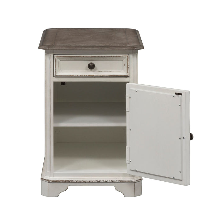 Magnolia Manor Chair Side Table