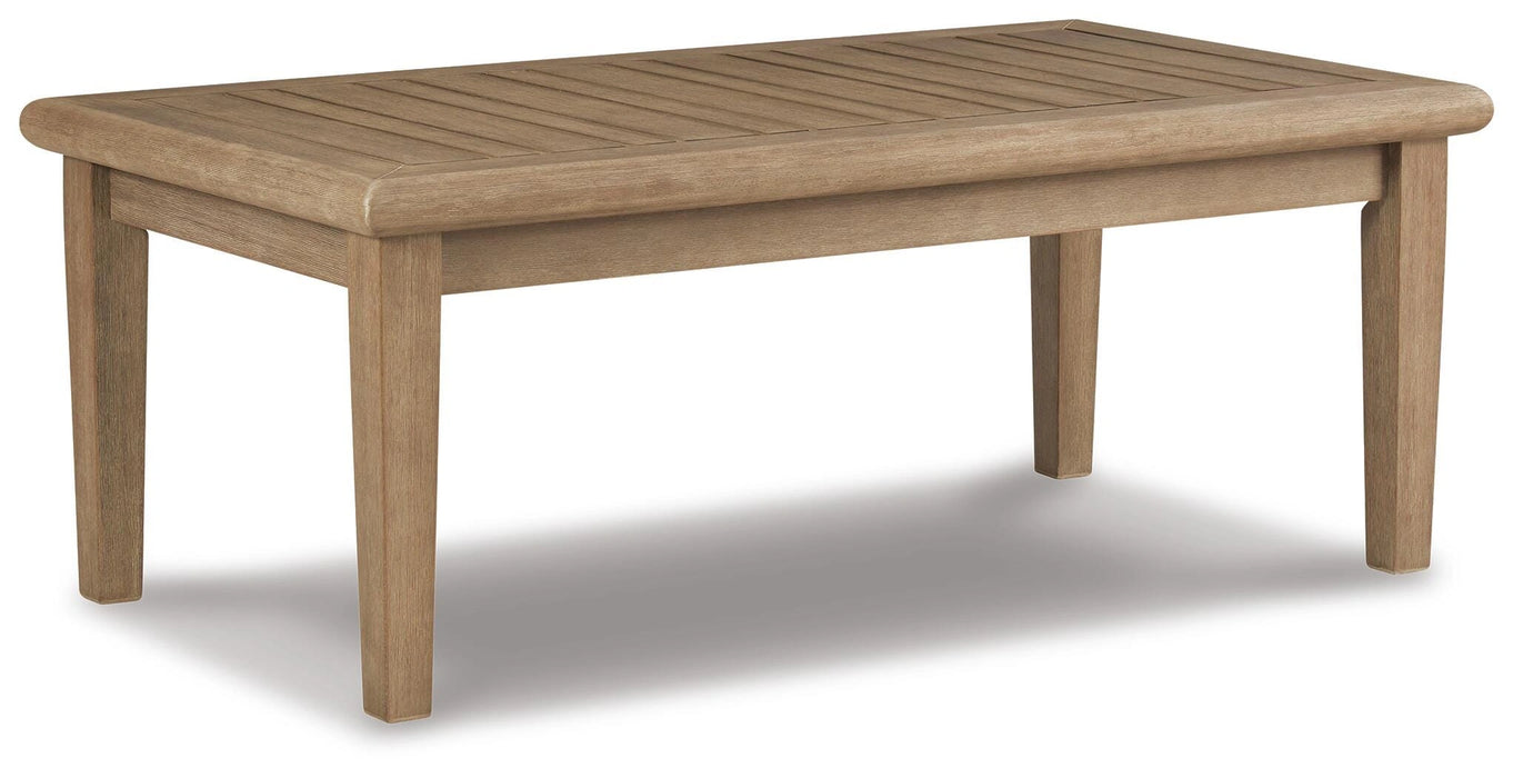 Gerianne Coffee Table