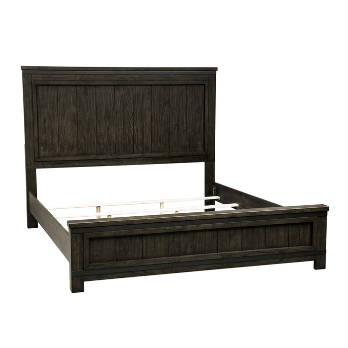 Thornwood Hills Panel Bed image