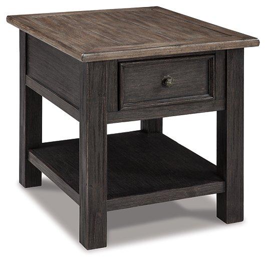 Tyler Creek End Table Set