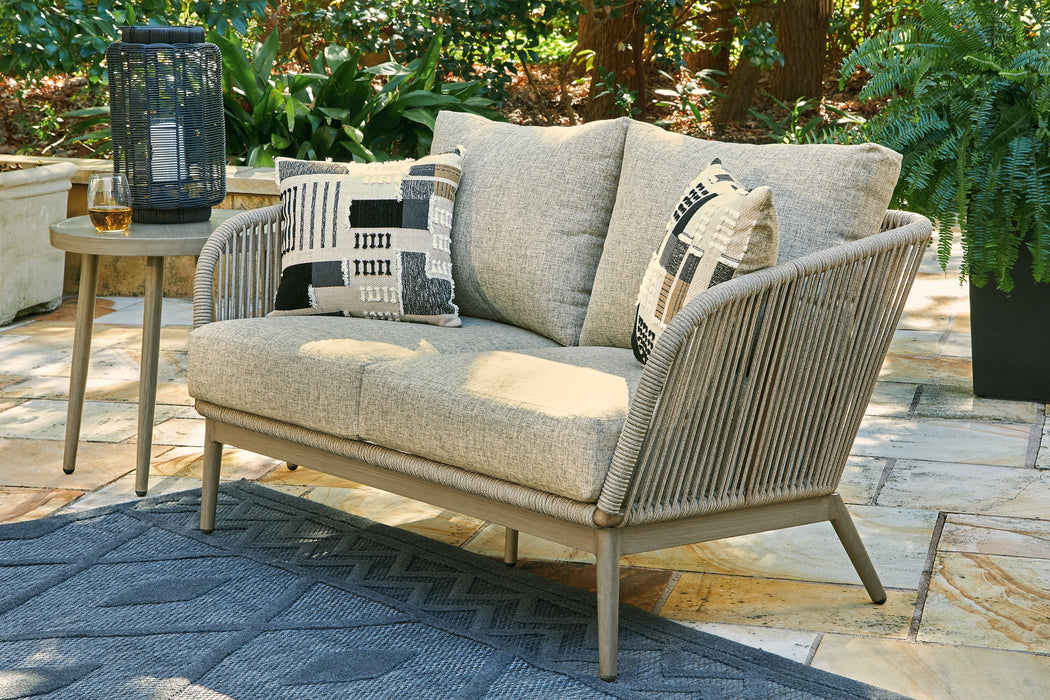 Swiss Valley Outdoor Loveseat with Cushion