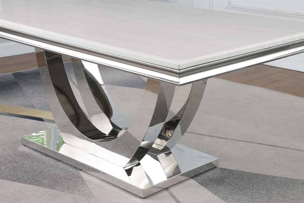 Kerwin Dining Table