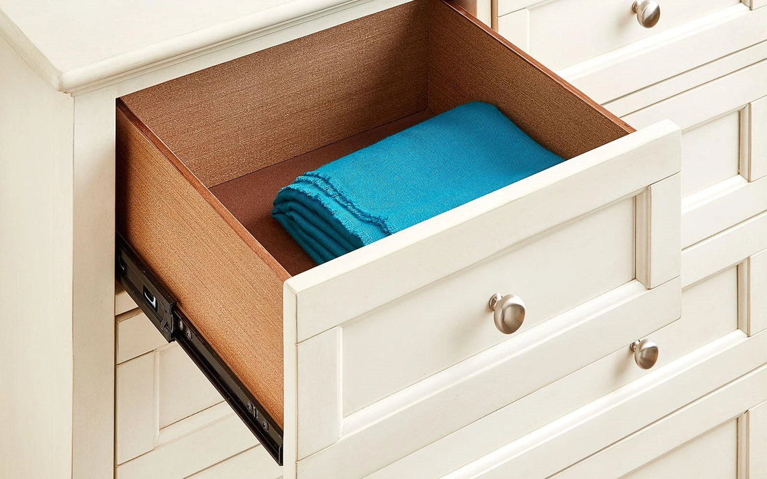 A-America Furniture Northlake Chest in White Linen