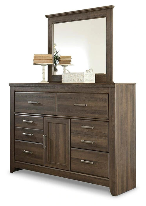 Juararo Dresser and Mirror
